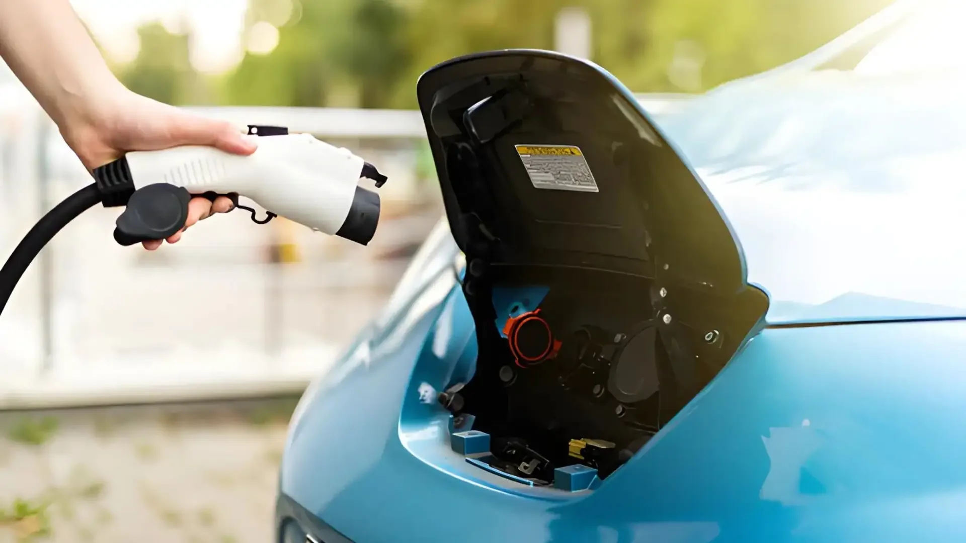 Vrai ou faux? Un véhicule électrique ne nécessite pas d’entretien.